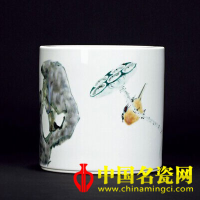 朱斐翡 高温颜色釉《荷塘情趣》图笔筒