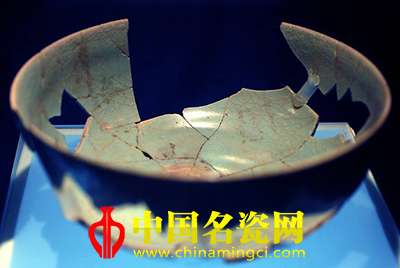 收藏瓷器四大标尺:古 稀 美 俏