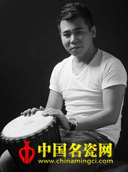 刘伟华