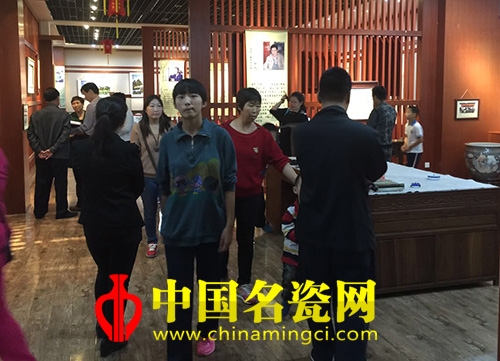 景德镇陶瓷:怎一个“美”字可以形容