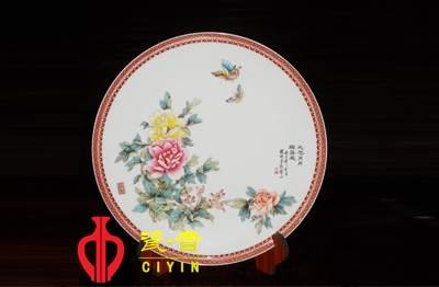 工笔细致入微,写意隽秀清雅