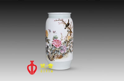 粉彩瓷:探索笔尖上的魅力