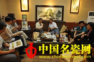 高仿书画品鉴会开幕在即  相关领导共聚市博交流经验