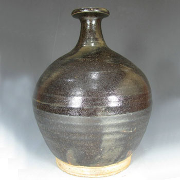元代内蒙古赤峰窑黑釉瓶